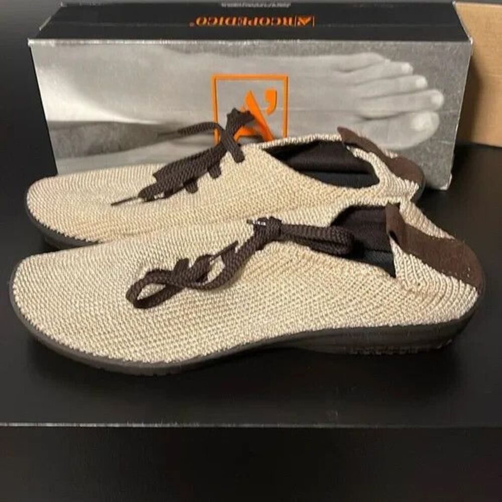 Arcopedico LS "Shocks" Lace-Up Shoes EU 40 Beige New in Box US Size 8.5